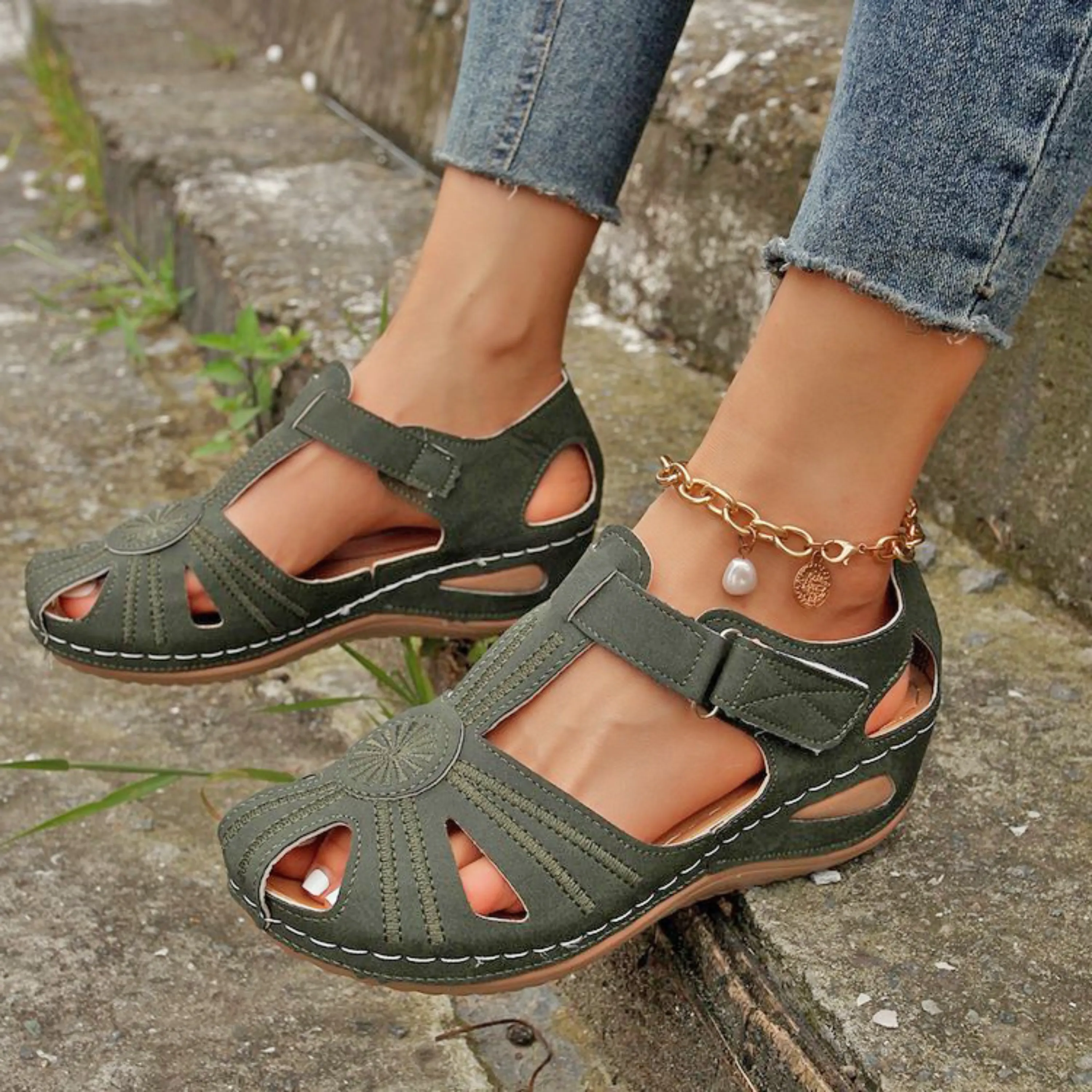 Airfleek Summer Floral Closed Toe Sandals For People With Bunions
