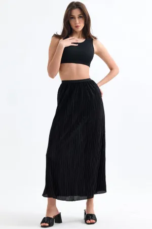 Elegant Pleat Midi Skirt in Classic Black