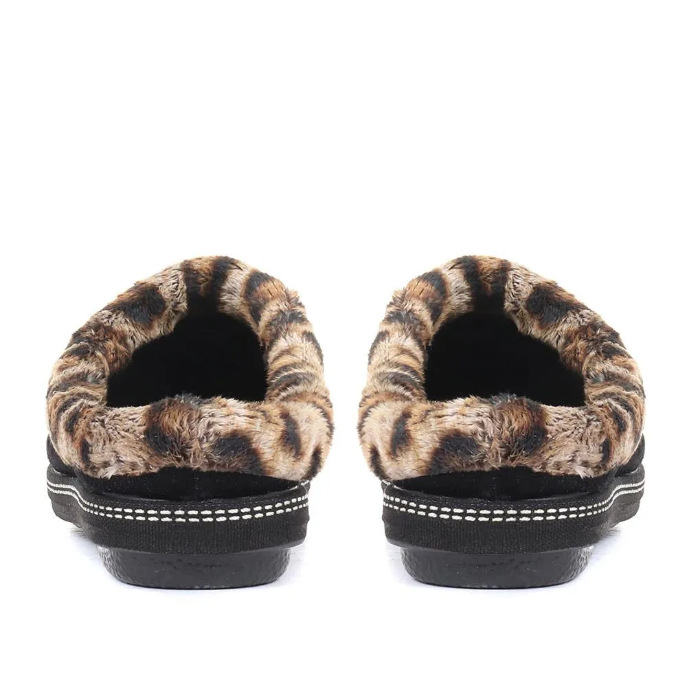 Faux Fur Trimmed Mule Slippers - RELAX34011 / 320 661