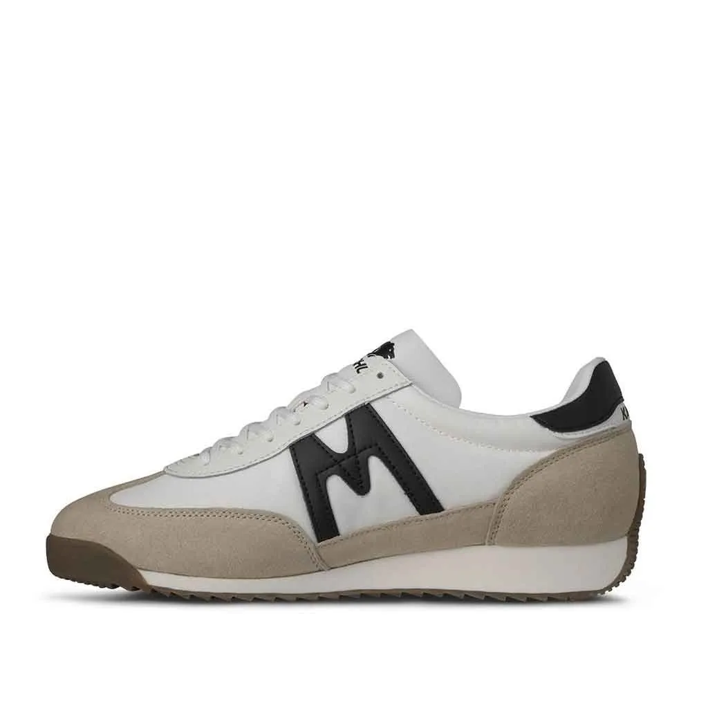 Karhu Mestari for Men - Silver Lining / Black