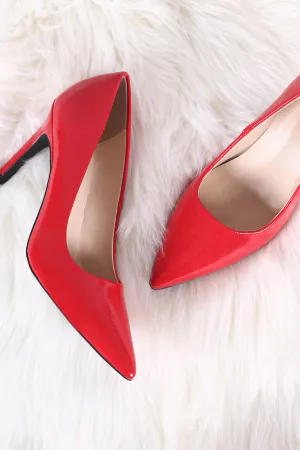 Qupid Crinkled Patent Pointy Toe Pump