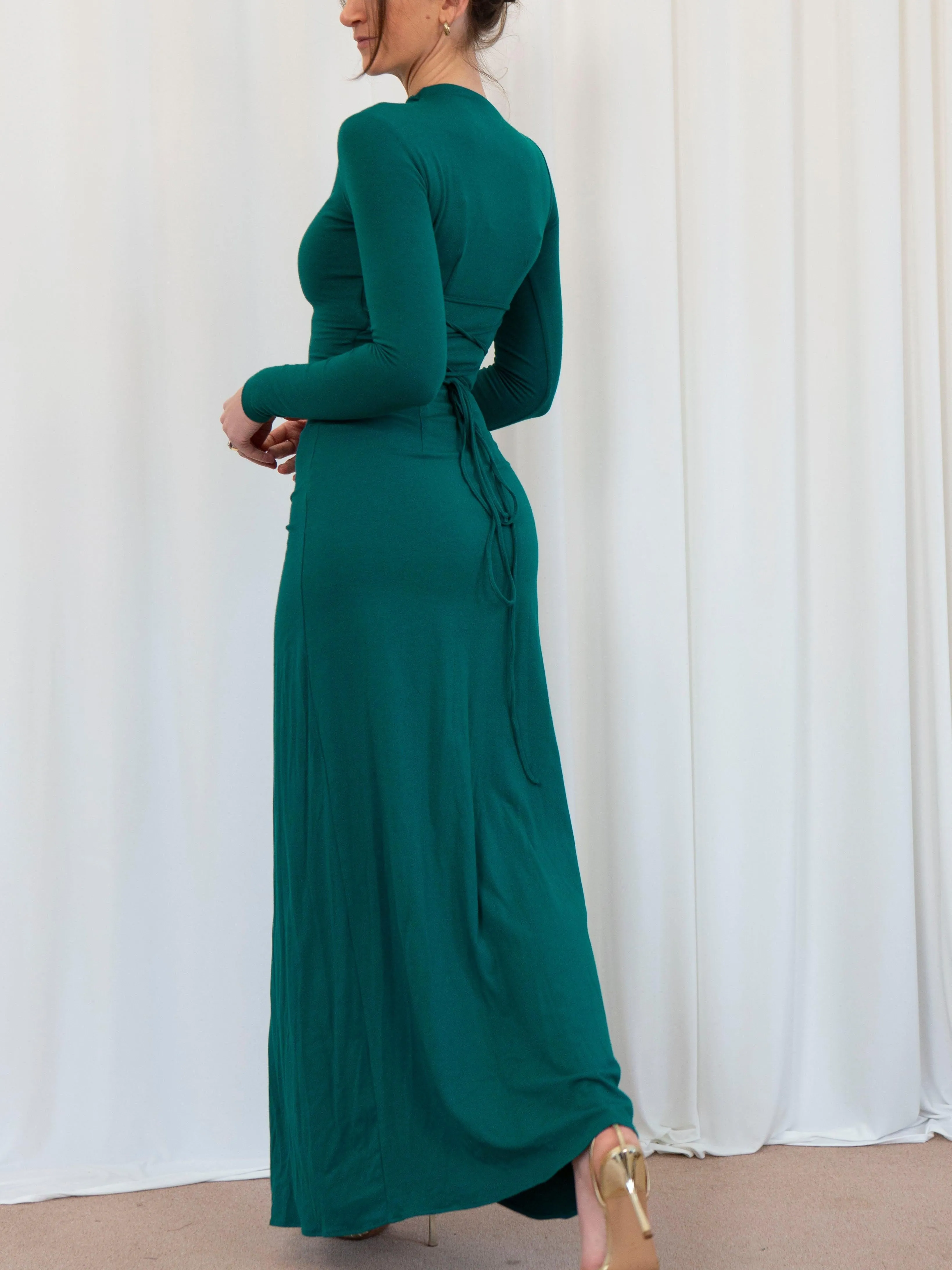 Veneta – Draped elegant stretch – Long-sleeve gown